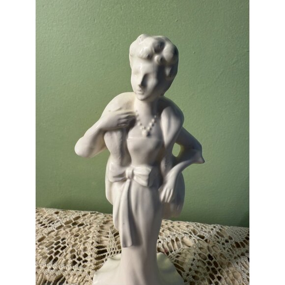 Vintage 50's Glam Lady White Ceramic Bud Vase Ruben Originals - Picture 8 of 16